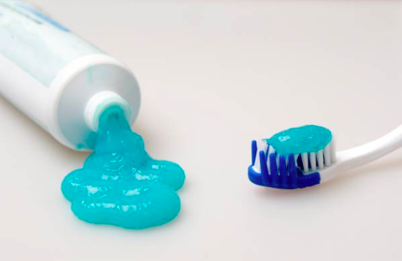 Todo lo que debes saber sobre la pasta de dientes: ¿son todas iguales?